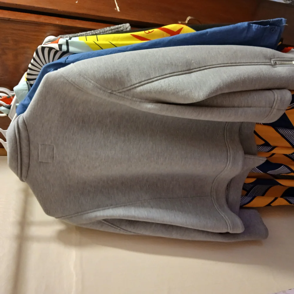 Jacket - Picture 2 of 3